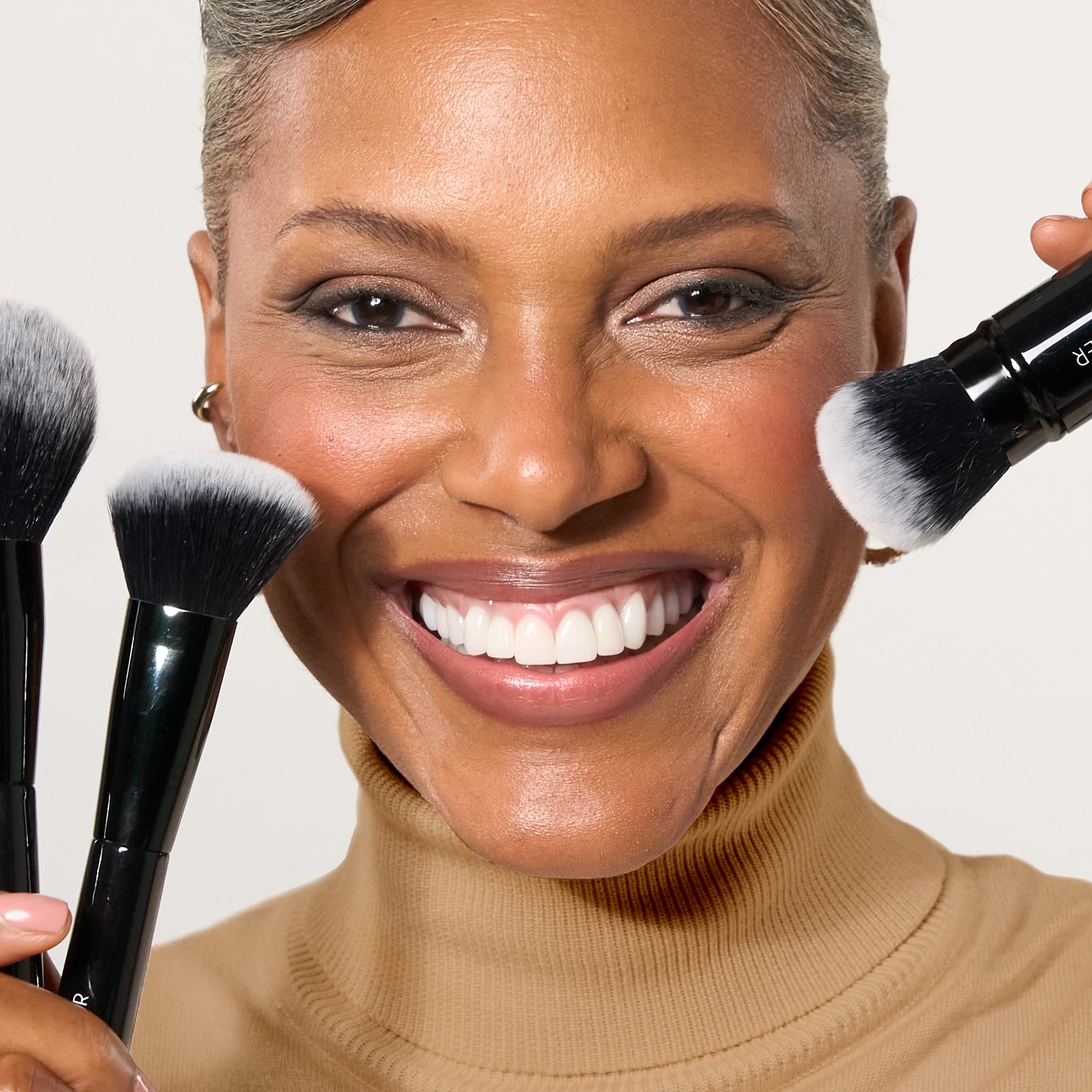 LAURA GELLER NEW YORK Geller's Greatest Lift-n-Glow Palette - Tahitian Glow, Pink Grapefruit, Toasted Coconut + Angled Blush Brush - Image 6